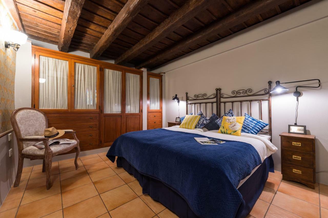 Bohemian Hideaway Finca - 2 Unique Houses With Shared Pool Santa Lucia 外观 照片